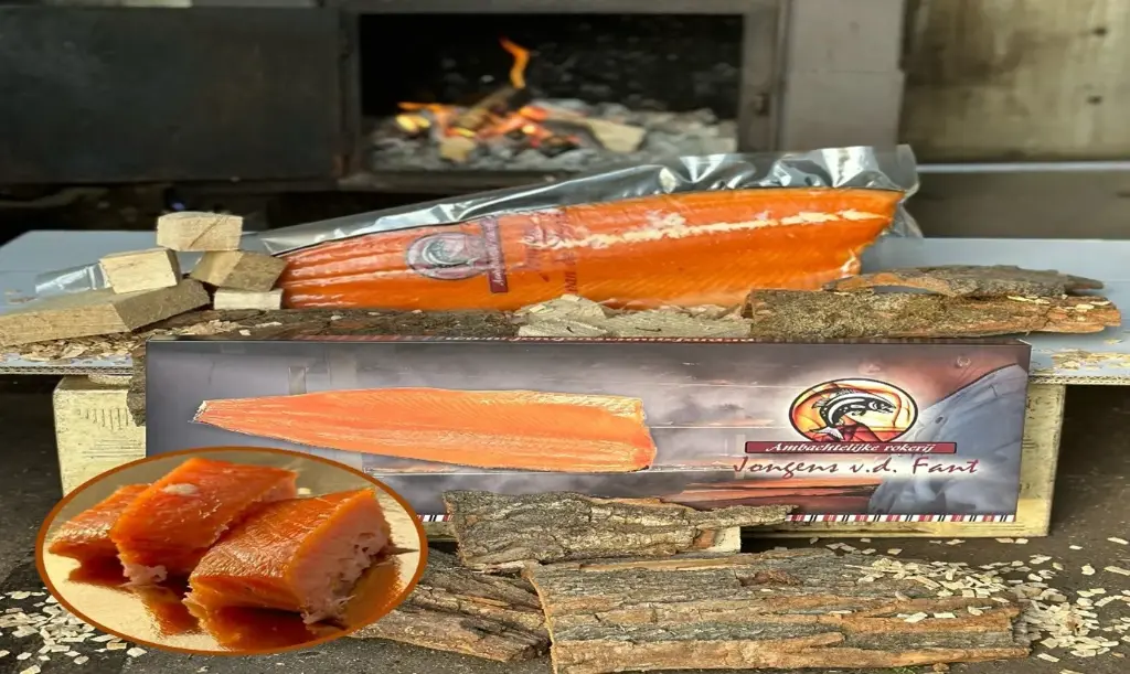 Warm gerookte zalm in geschenkdoos